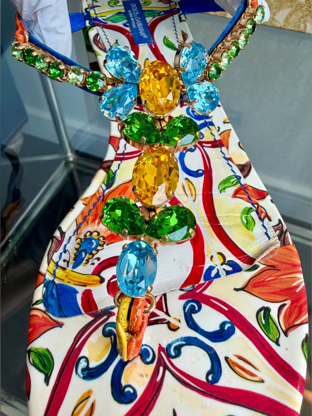 Dolce & Gabbana Majolica Jeweled Sandals. 40,5. - Picture 12 of 13
